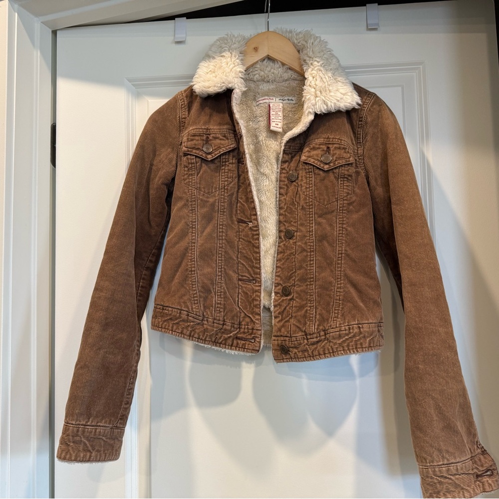 Vintage 90’s Abercrombie & Fitch dark brown corduroy jacket faux fur lined XS